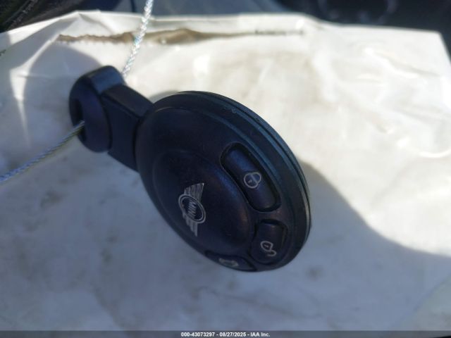 2009 MINI COOPER S WMWMF73539TX41039 Photo 10