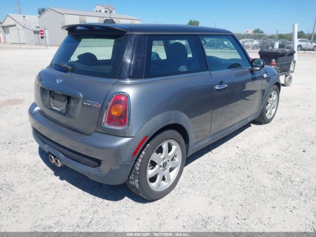 2009 MINI COOPER S WMWMF73539TX41039 Photo 3