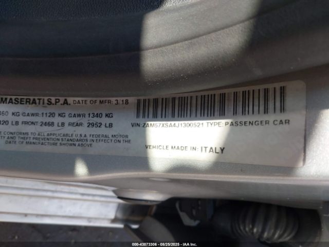 2018 MASERATI GHIBLI ZAM57XSA4J1300521 Photo 8