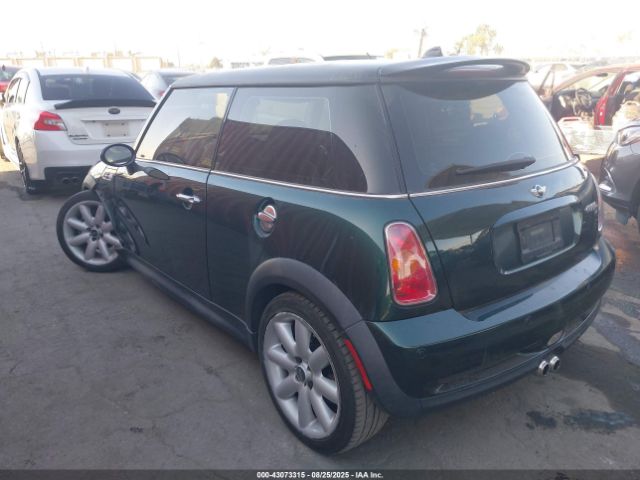 2004 MINI COOPER S WMWRE33434TD74695 Photo 2
