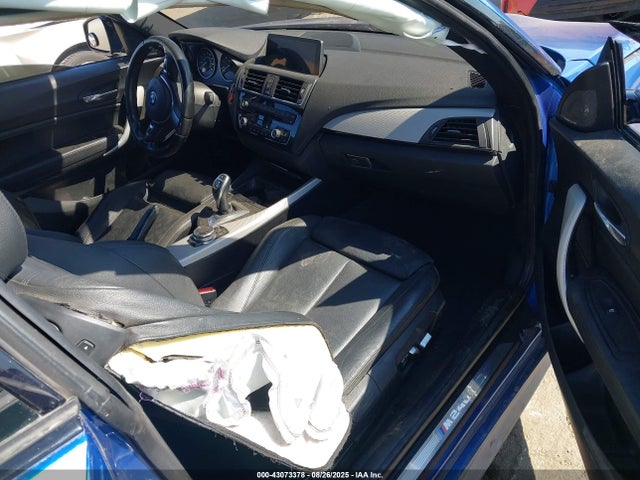 WBA2G1C55HV638953 BMW M240i