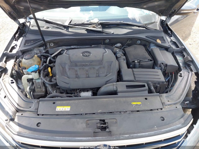1VWBA7A38JC015592 Volkswagen tsi