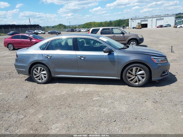 1VWBA7A38JC015592 Volkswagen tsi