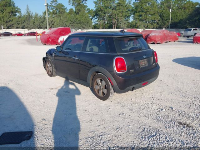 2016 MINI HARDTOP WMWXP5C57G3B76650 Photo 2