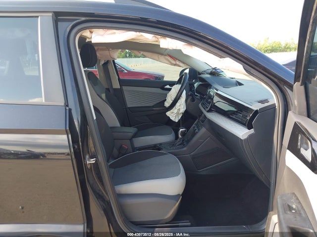 3VVDX7B26NM025107 Volkswagen tsi