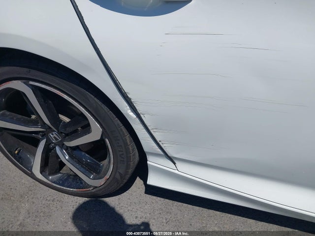 1HGCV1F38KA107057 Honda l15be