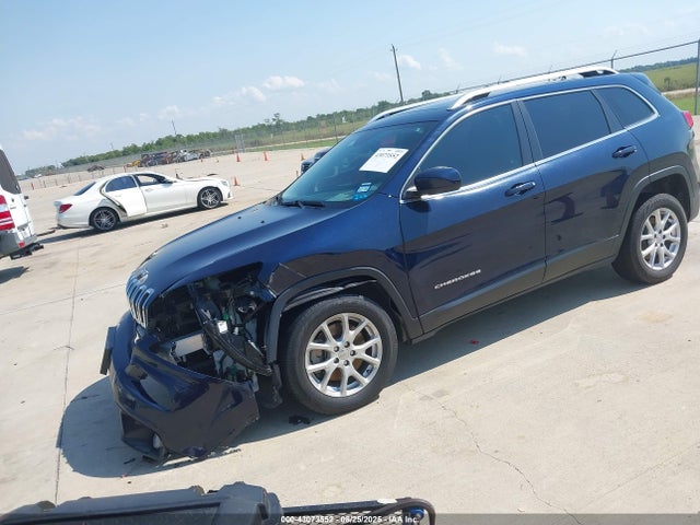 Jeep 2014 2014 1C4PJLCS0EW217157 Image 2