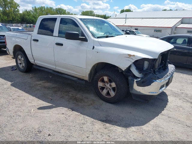 Продажа на аукционе авто 2019 Ram 1500 Classic Ssv  4x4 5'7 Box, vin: 1C6RR7XTXKS741227, номер лота: 43073573