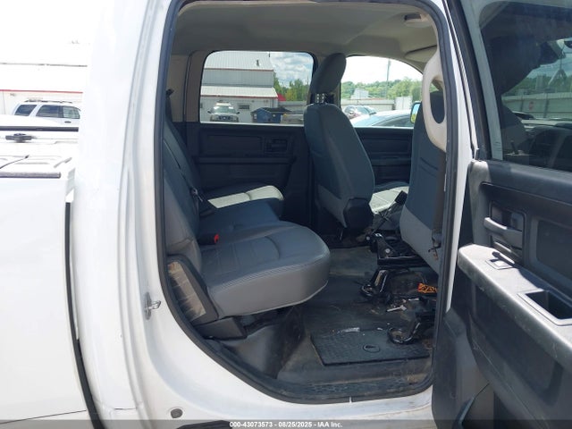 43073573 :رقم المزاد ، 1C6RR7XTXKS741227 vin ، 2019 Ram 1500 Classic Ssv  4x4 5'7 Box مزاد بيع