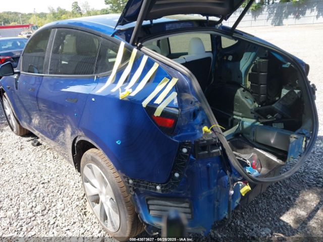2021 TESLA MODEL Y 5YJYGDEE7MF079491 Photo 2