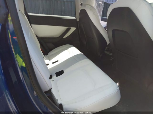 2021 TESLA MODEL Y 5YJYGDEE7MF079491 Photo 7