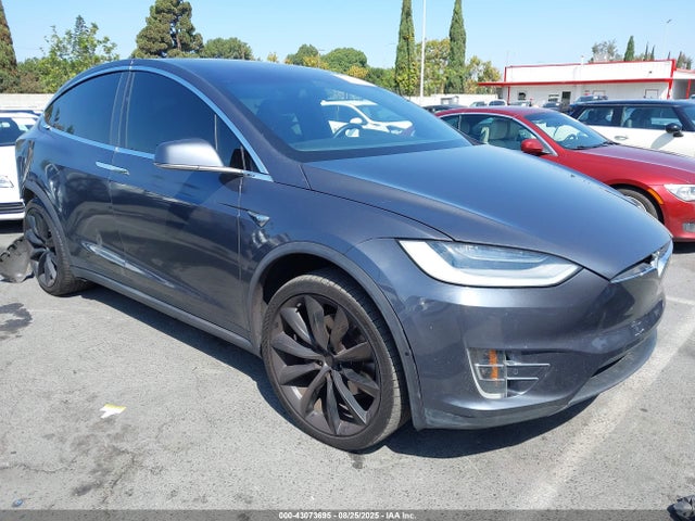 2020 TESLA MODEL X 5YJXCDE27LF237355 Photo 0