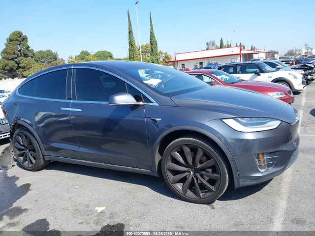 Tesla 2020 2020 5YJXCDE27LF237355 Image 14