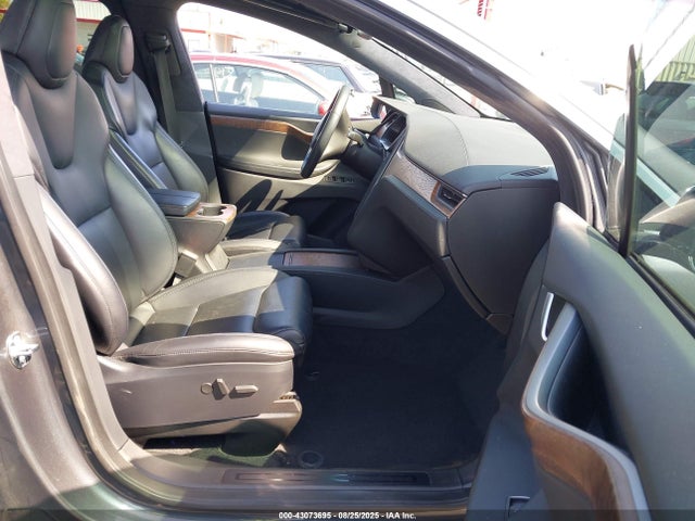2020 TESLA MODEL X 5YJXCDE27LF237355 Photo 4