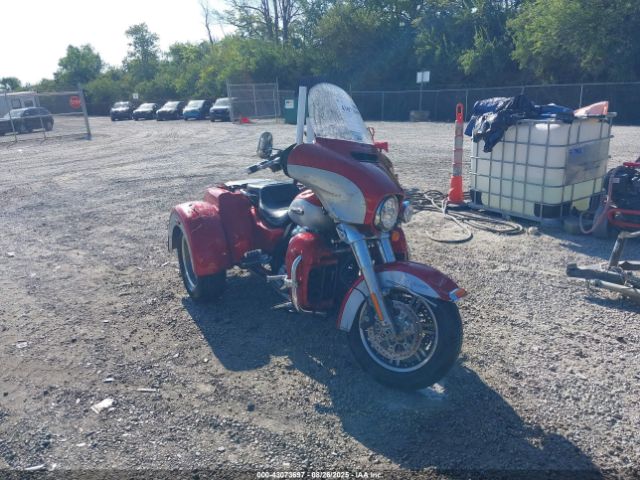 2019 HARLEY-DAVIDSON FLHTCUTG 1HD1MAF17KB853905