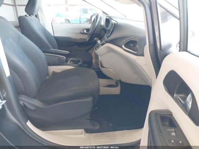 2021 CHRYSLER PACIFICA 2C4RC3FG7MR540915 Photo 4