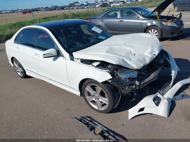 Aukcja sprzedaży 2010 Mercedes-benz C 300 Luxury 4matic/sport 4matic, vin: WDDGF8BB5AF502145, numer aukcji: 43073801