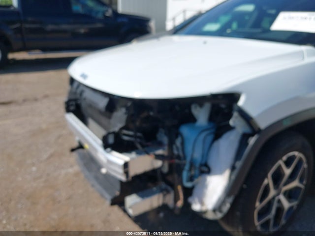 Aukcja sprzedaży 2025 Jeep Compass Limited 4x4, vin: 3C4NJDCN5ST552388, numer aukcji: 43073811