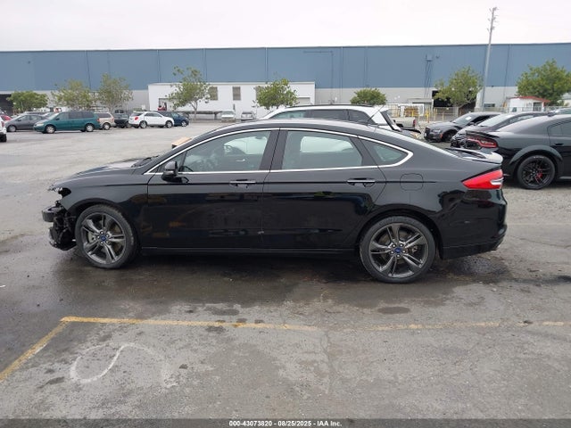 3FA6P0VP8HR368469 Ford Fusion