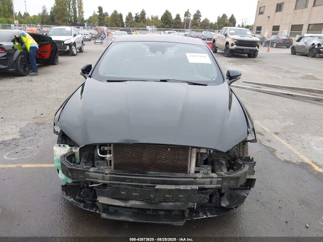 3FA6P0VP8HR368469 Ford Fusion