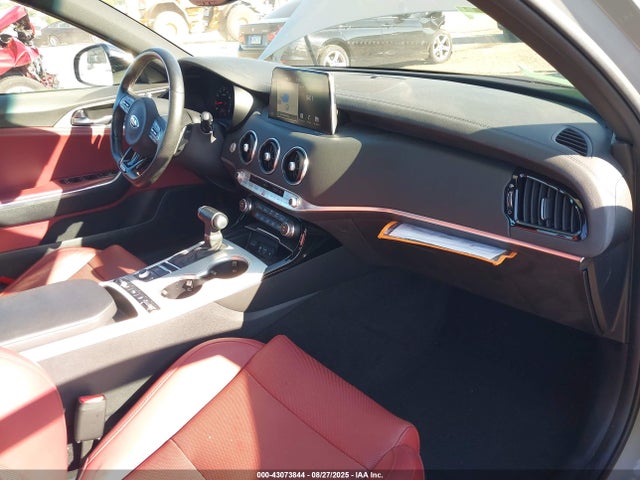 KNAE45LC2L6075990 KIA tgdi lamda ii