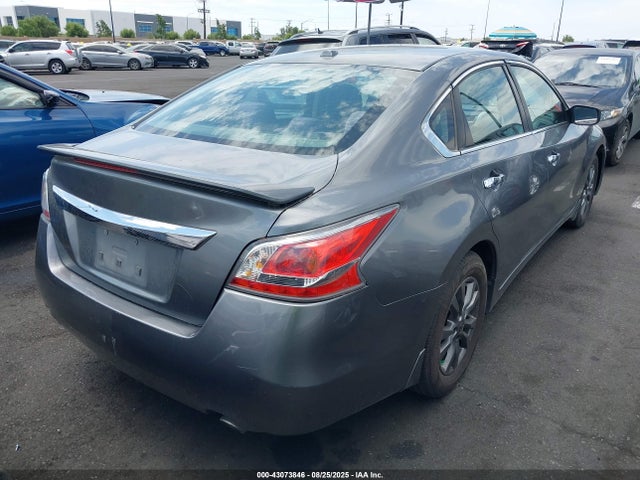 Nissan 2015 2015 1N4AL3AP8FC466331 Image 4