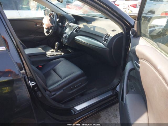 2018 ACURA RDX 5J8TB4H55JL005128 Photo 4