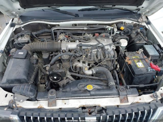 1999 MITSUBISHI MONTERO SPORT JA4MT41R3XP025483 Photo 9