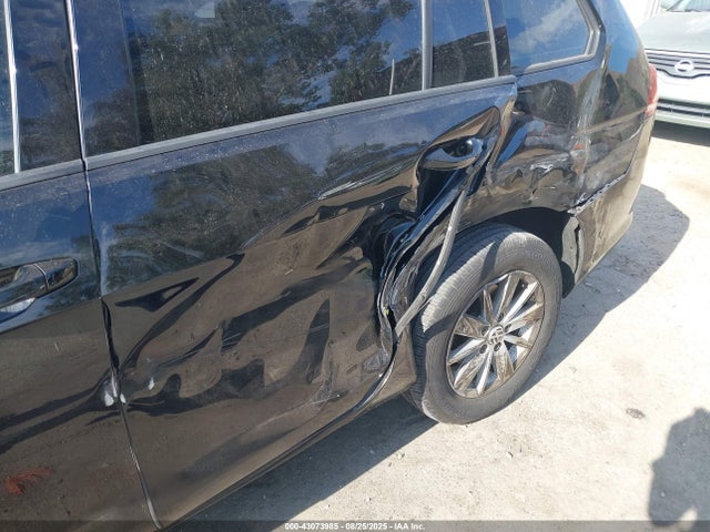 3VWC17AU8FM510460 Volkswagen 2015