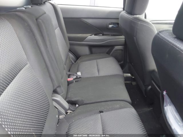 2018 MITSUBISHI OUTLANDER JA4AD3A38JZ018658 Photo 7