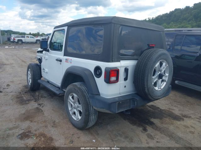 2020 JEEP WRANGLER 1C4GJXAN3LW121976 Photo 2