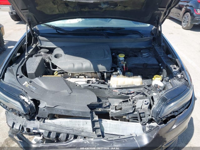 1C4PJLLB0KD458076 Jeep Cherokee