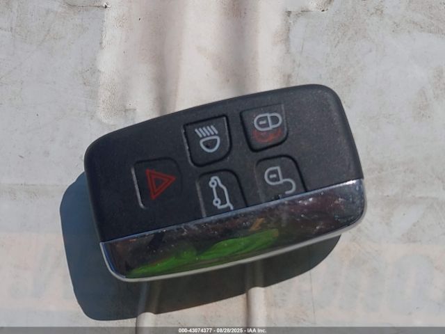 2014 JAGUAR XF SAJWJ0EF9E8U28437 Photo 10