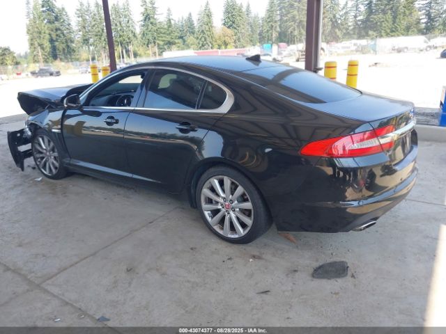 2014 JAGUAR XF SAJWJ0EF9E8U28437 Photo 2