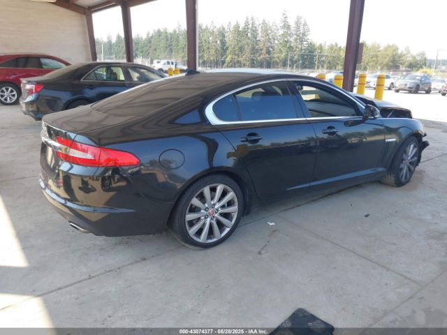 2014 JAGUAR XF SAJWJ0EF9E8U28437 Photo 3