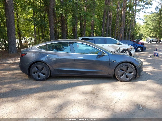 Tesla MODEL 3 2020 5YJ3E1EB6LF800550 Image 13