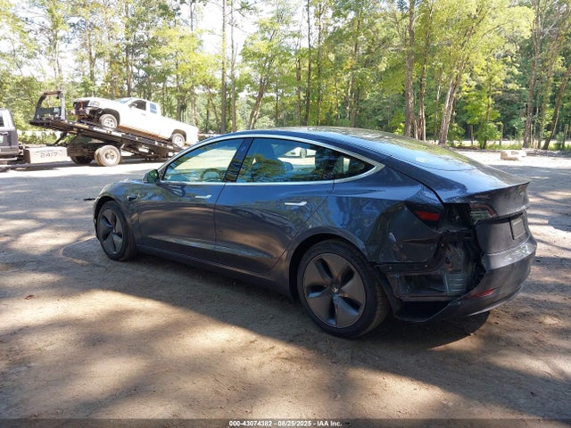 2020 TESLA MODEL 3 5YJ3E1EB6LF800550 Photo 2