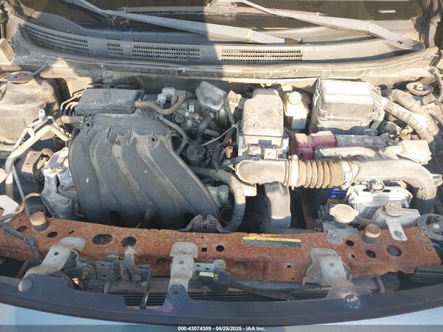 3N1CN7AP8FL832039 Nissan 2015