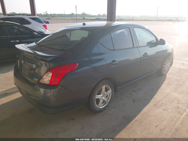 3N1CN7AP8FL832039 Nissan 2015