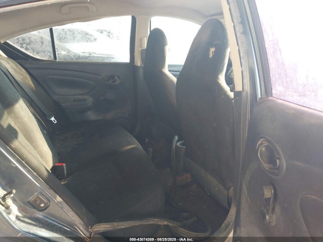 3N1CN7AP8FL832039 Nissan 2015