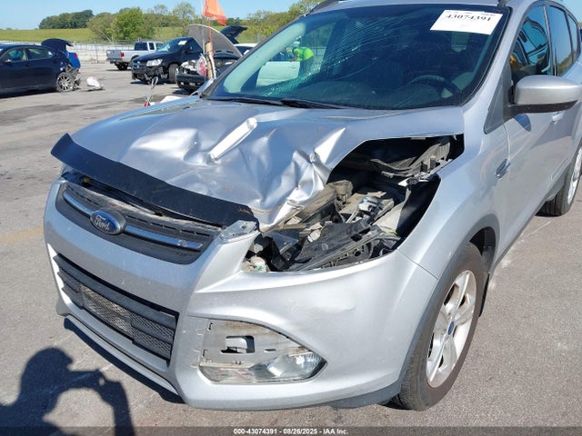 1FMCU9G94FUB84723 Ford 2015