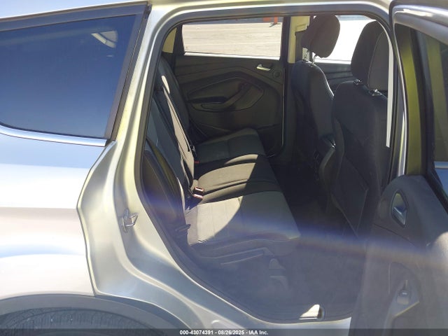 1FMCU9G94FUB84723 Ford 2015