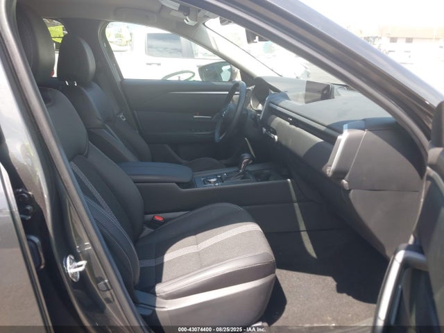 Mazda py cylinder deactivation 2025 7MMVABBM8SN346950 Image 5