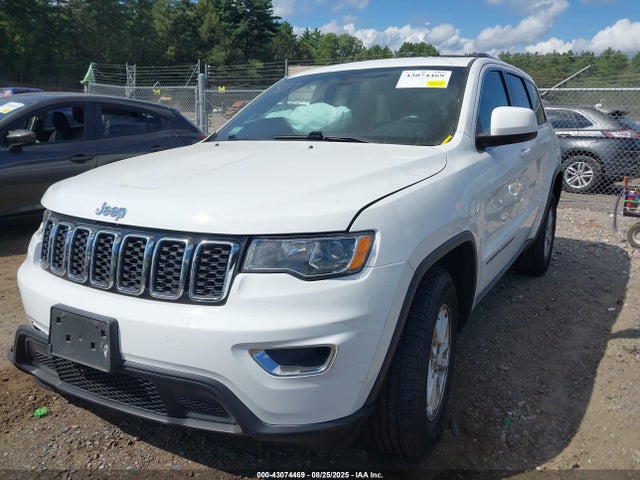 Jeep Grand Cherokee Laredo E 4x4 2019 1C4RJFAG7KC849143 Image 2