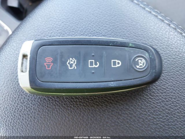 2019 FORD ESCAPE 1FMCU9GD3KUB04410 Photo 10