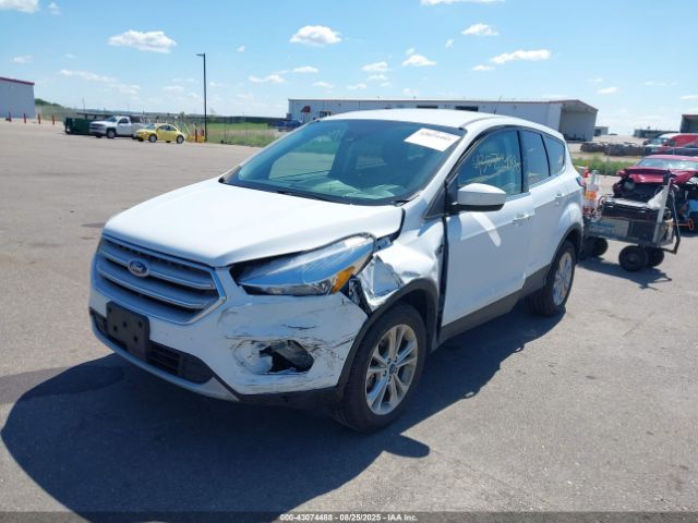 2019 FORD ESCAPE 1FMCU9GD3KUB04410 Photo 1