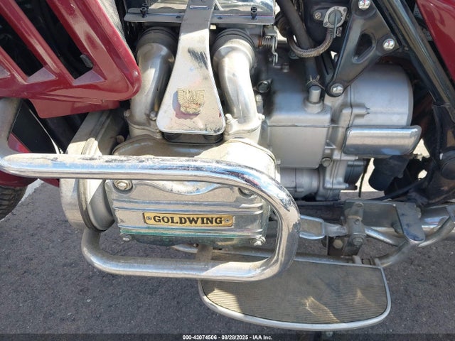 1982 HONDA GL1100 1HFSC0209CA205155 Photo 8