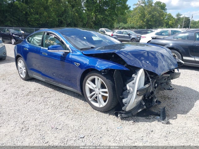 2015 TESLA MODEL S 5YJSA1S28FF091877 Photo 0