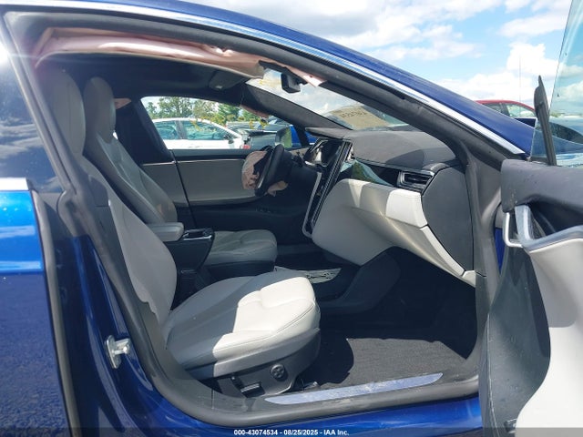 2015 TESLA MODEL S 5YJSA1S28FF091877 Photo 4