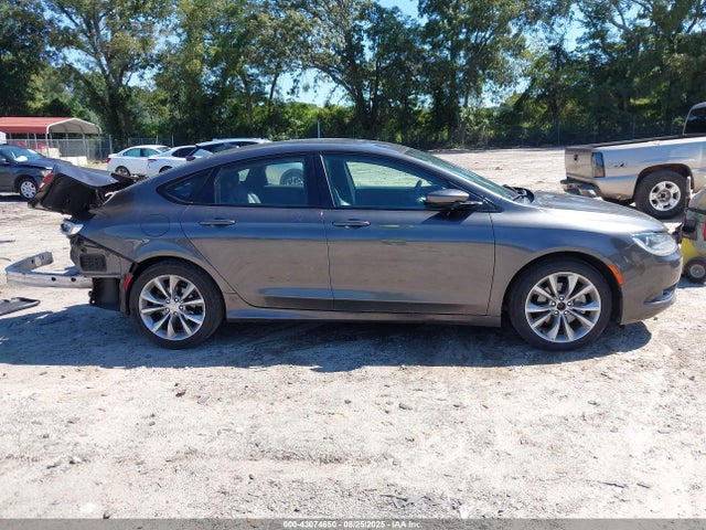 Chrysler 2015 2015 1C3CCCBB9FN673700 Image 14